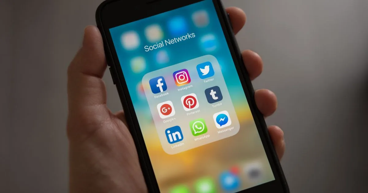Suivre Breizh Gestion sur les réseaux sociaux, immobilier Bretagne